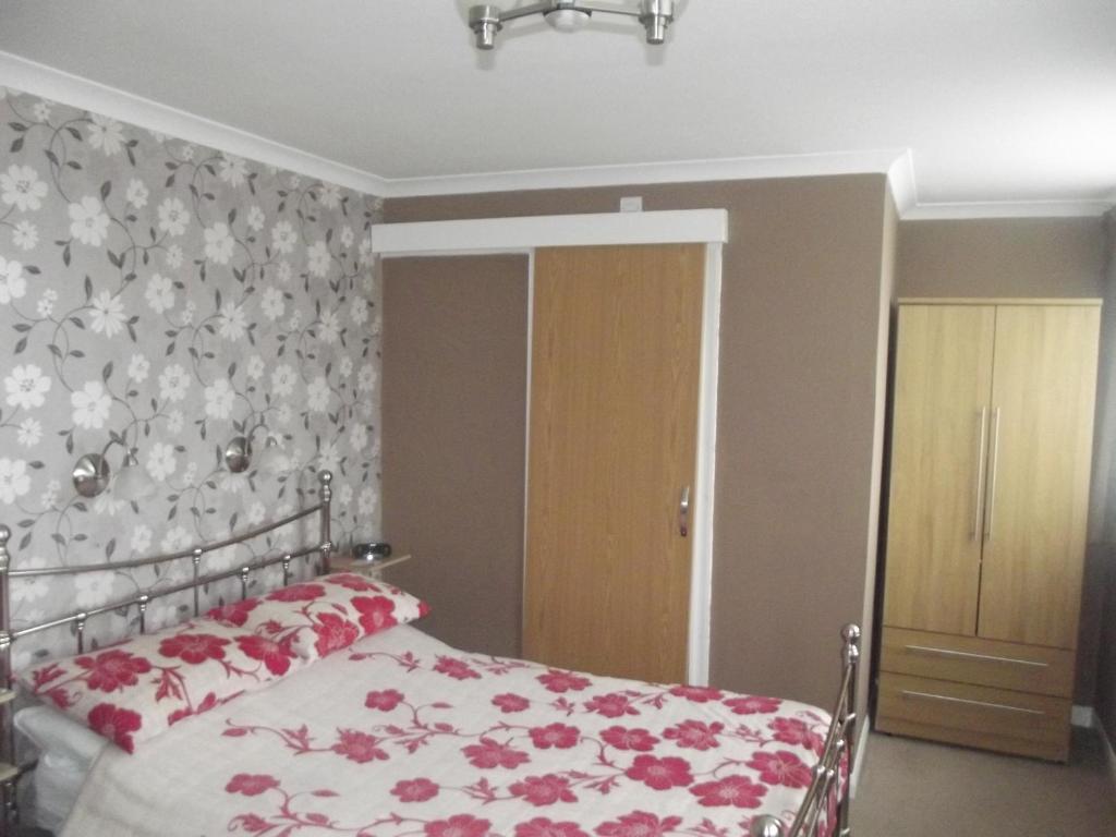 Tudor House Great Yarmouth Room photo
